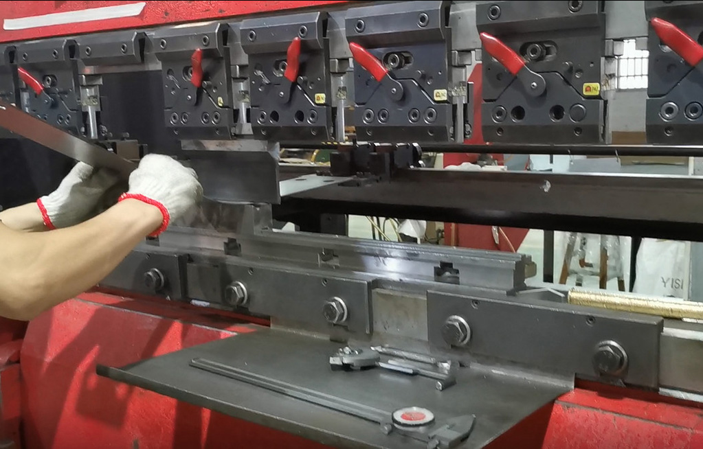 CNC Kupindika & Kupanga